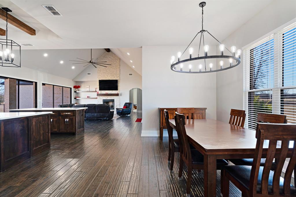 QUAIL HOLLOW ESTATES - Residential