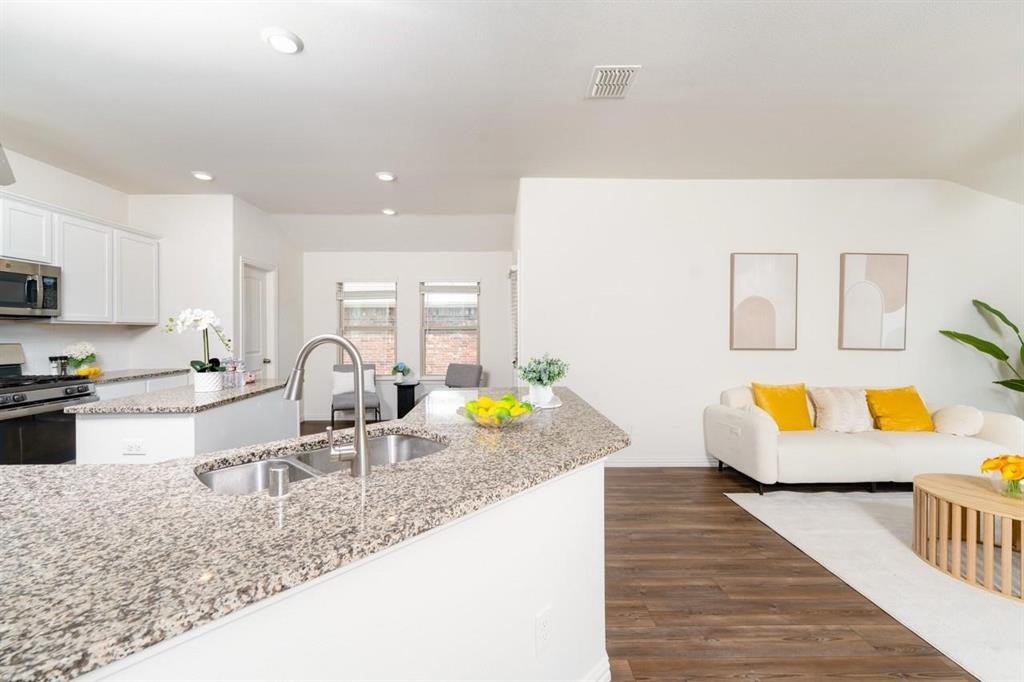 Avery Pointe Ph 3 - Residential