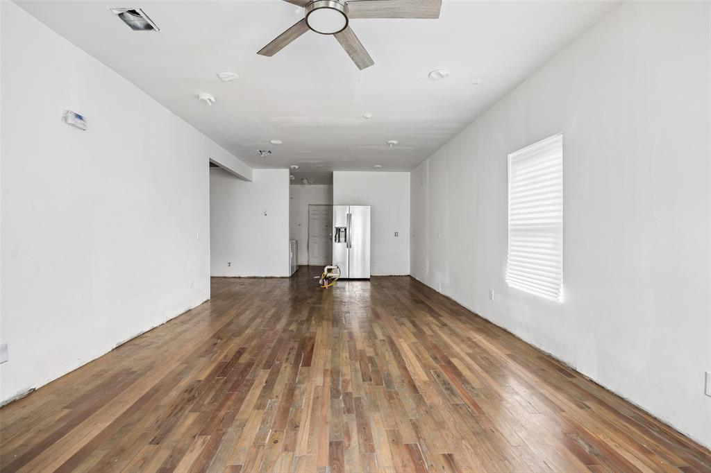 English Place - Residential