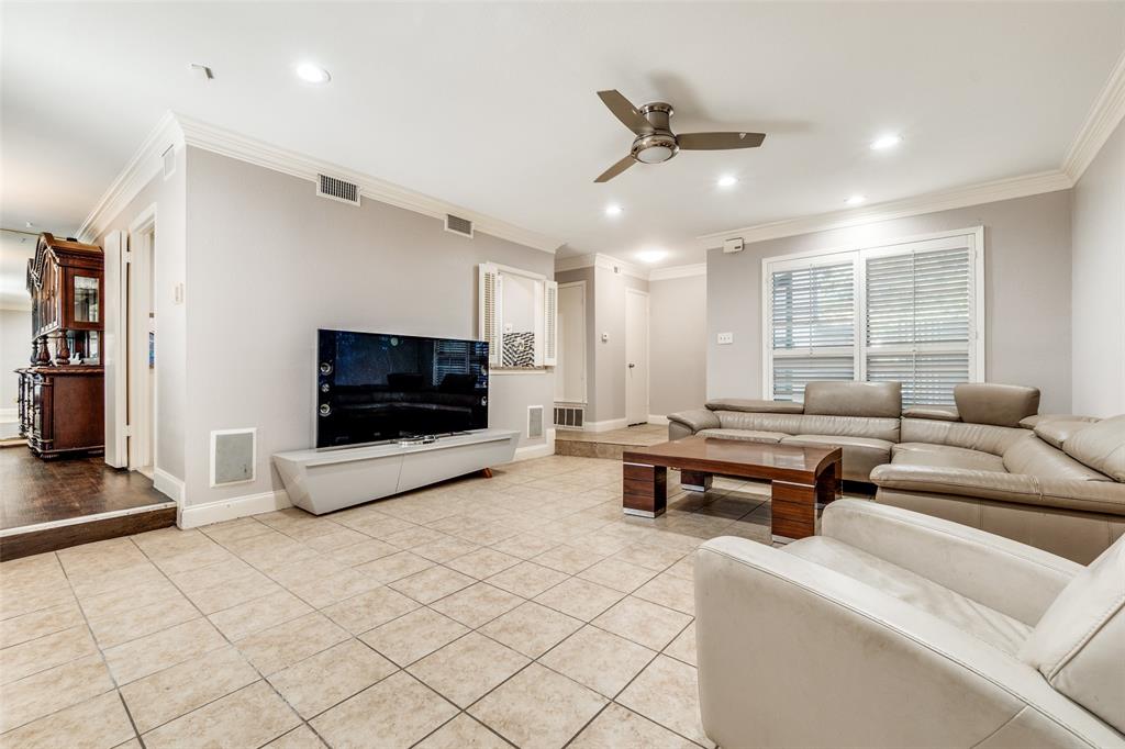 Chimney Hill 04 Instl - Residential