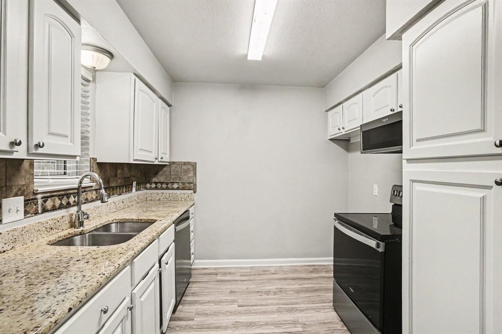 Benbrook Lakeside Add - Residential