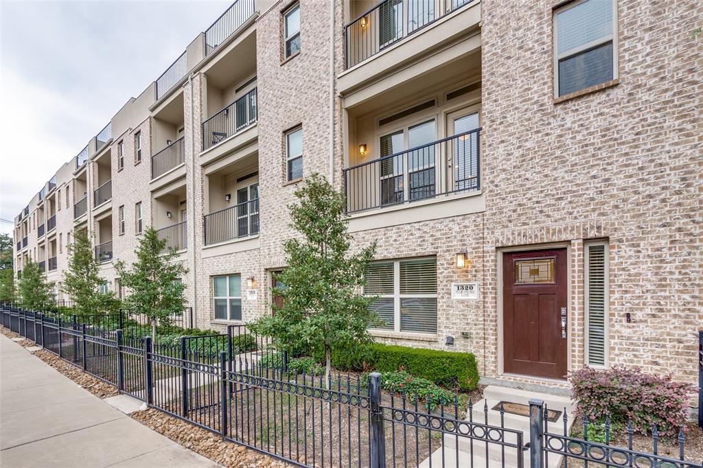 Bryan Place gem with low HOA dues, fresh paint, new carpet, custom closet upgrades, & added natural light thanks to its CORNER unit position make this pristine townhome a truly rare find! A block away from picturesque Exall Park, you'll find space to spread out with 2 bedrooms, 2.5 baths, 2 living areas, PLUS a rooftop deck. Stepping inside, you're greeted by oak hardwoods that lead you up to the open-concept main level with living, dining, & kitchen. The perfect space for entertaining, the kitchen is equipped with center island, granite counters, & custom cabinets. Upstairs you'll discover an oversized primary suite & luxurious bath that boasts separate tub-shower & dual sinks. Adjacent to the primary suite is a large 2nd living area with a balcony. The 2nd bedroom is privately situated downstairs with ensuite bath. Topping things off is the large rooftop deck, perfect for enjoying your morning coffee. New HVAC 2026. New roof 2022.