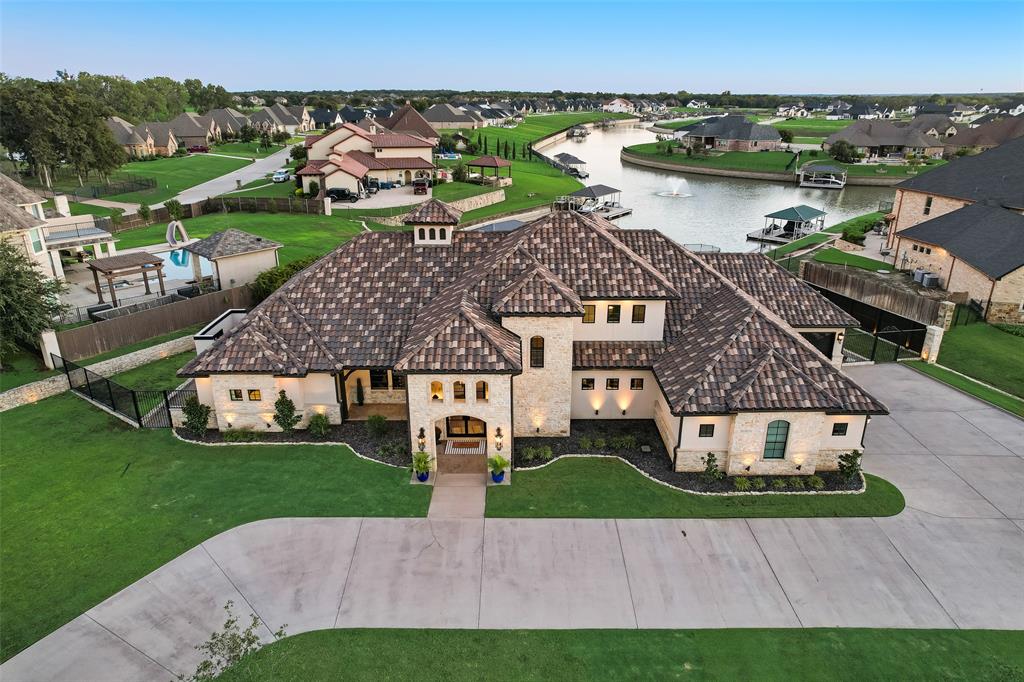 Resort On Eagle Mountain Lake - Residential