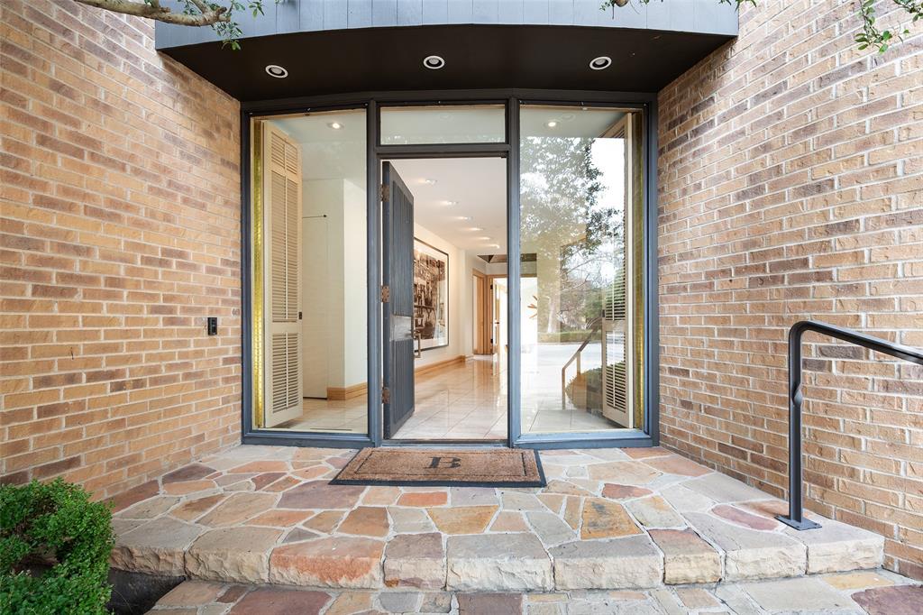Fifty Seven Hundred Royal - Residential