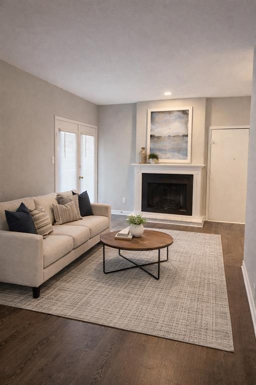Embassy Oaks Condo - Residential