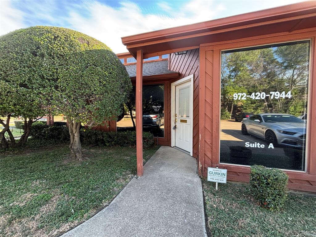 J W King - Commercial Sale