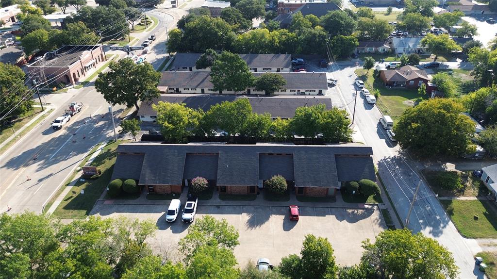 J W King - Commercial Sale