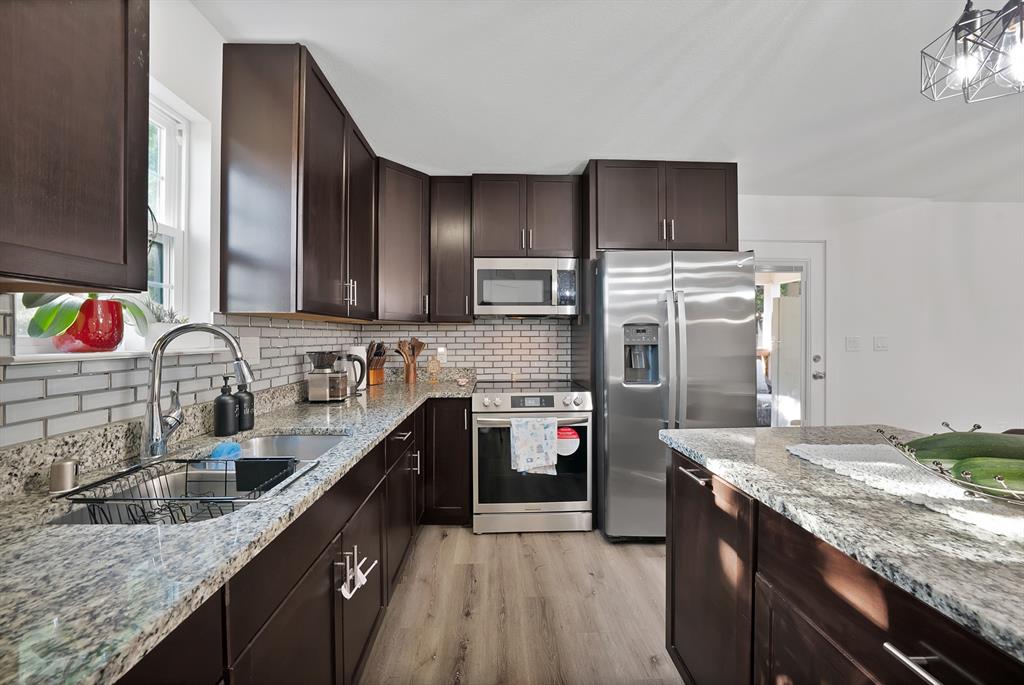 ACRES: 5.000 ABS: 794 TR: 3-02 SUR: RIGGS JAM - Residential