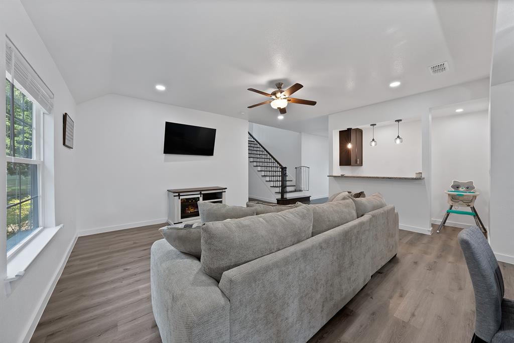 ACRES: 5.000 ABS: 794 TR: 3-02 SUR: RIGGS JAM - Residential
