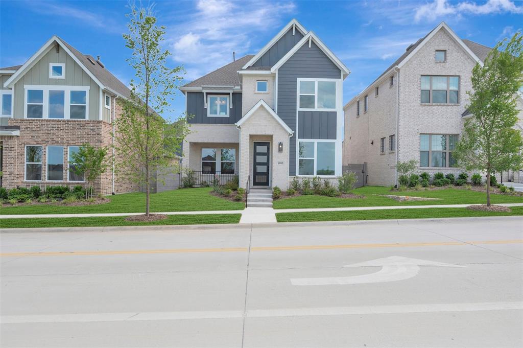 Painted Tree-Woodland West - Residential