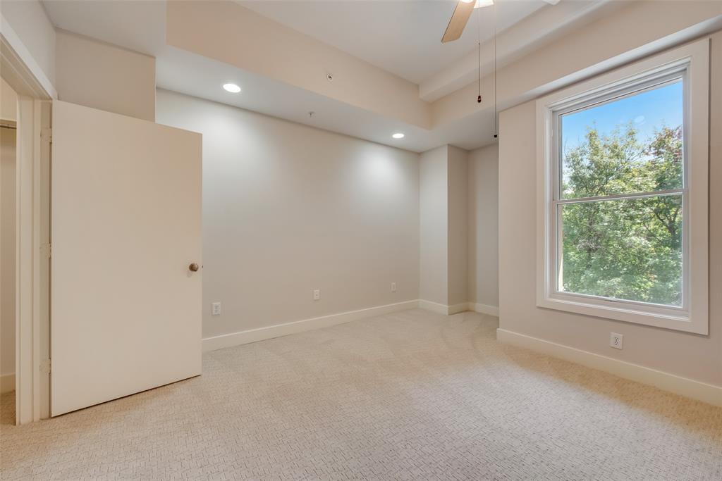 Aventura Condos - Residential