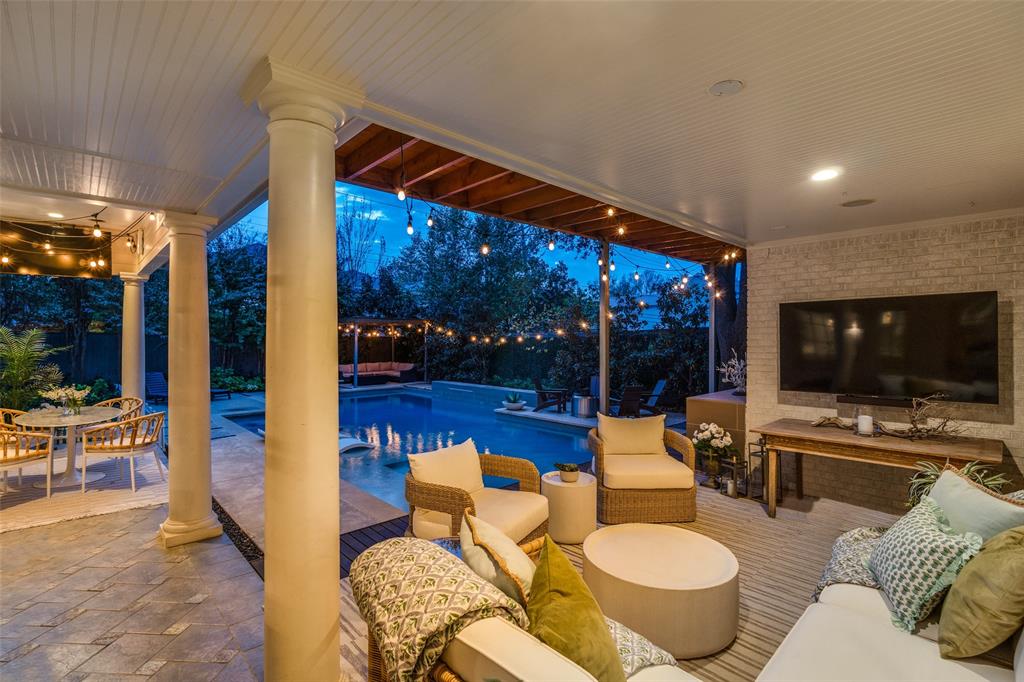 Caruth Hills 01 - Residential