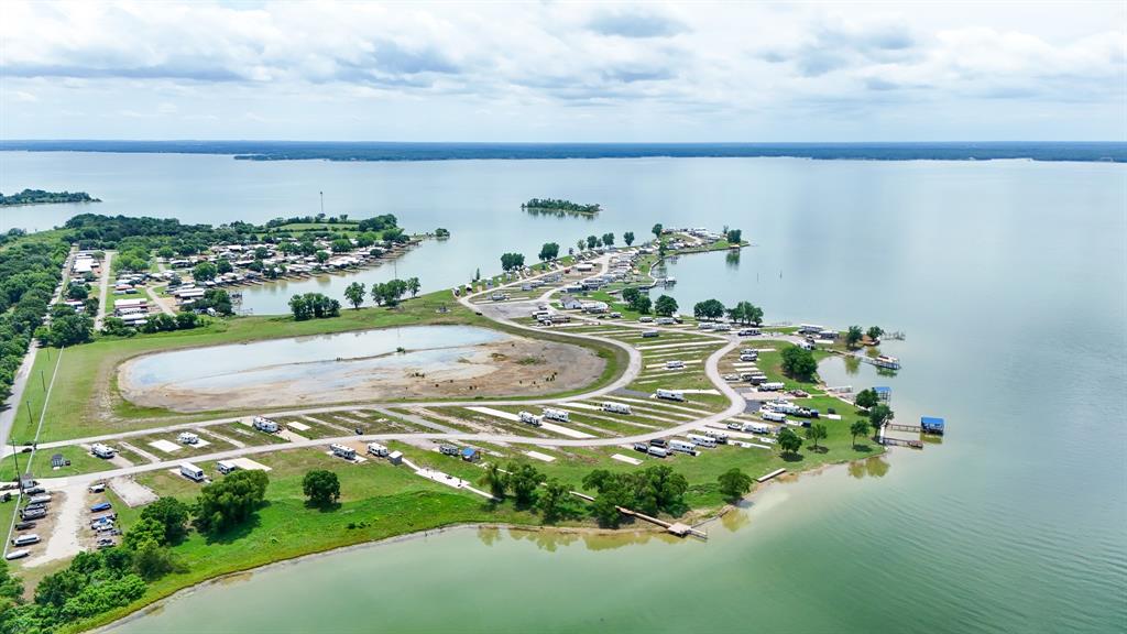 Peninsula Point - Land