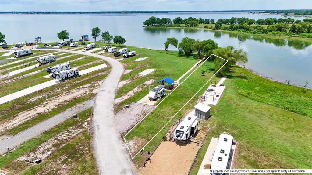 Peninsula Point - Land