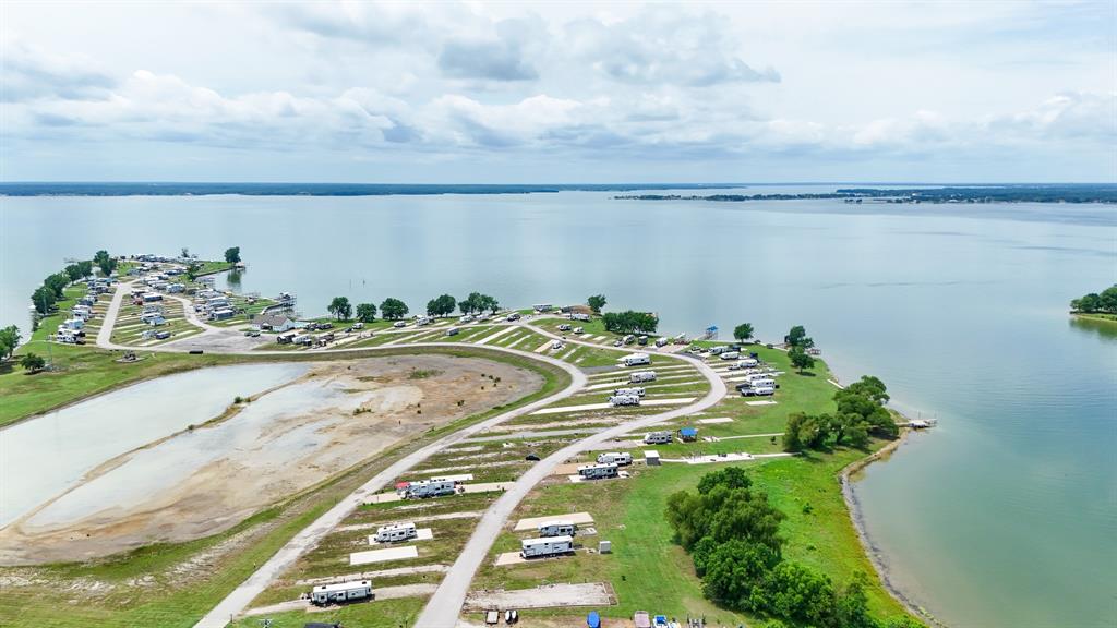 Peninsula Point - Land