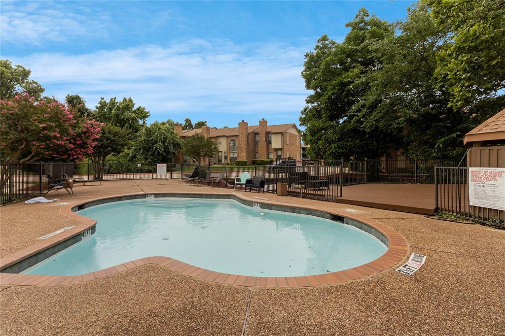 One Orleans Place Condos Ph 01 & 03 - Residential
