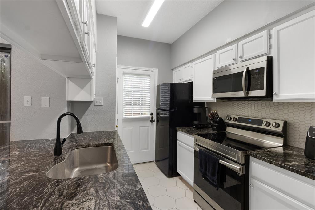One Orleans Place Condos Ph 01 & 03 - Residential