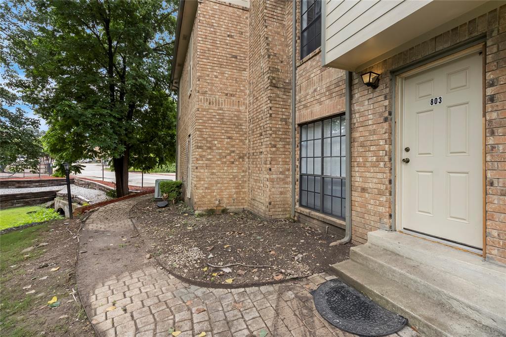 One Orleans Place Condos Ph 01 & 03 - Residential