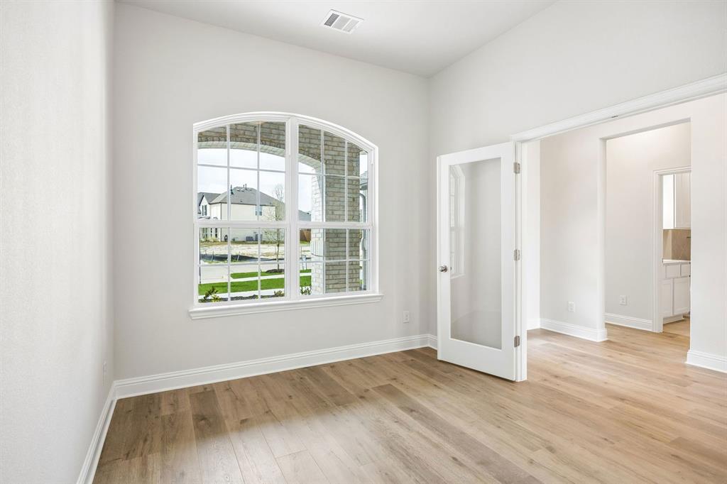 Oaks of North Grove - Residential