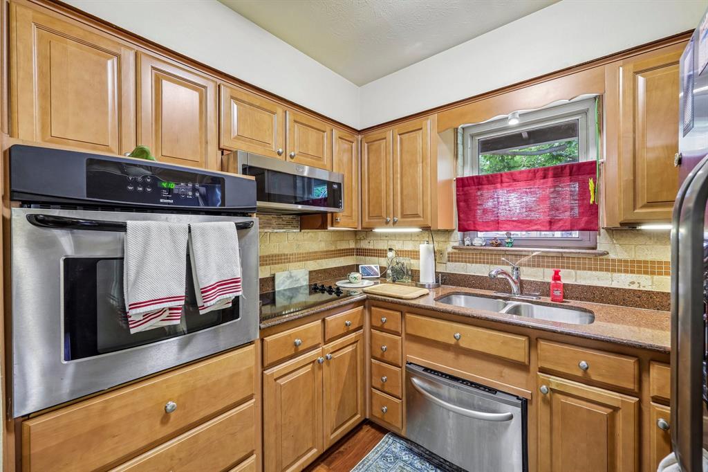 Meadowbrook Acres Add - Residential