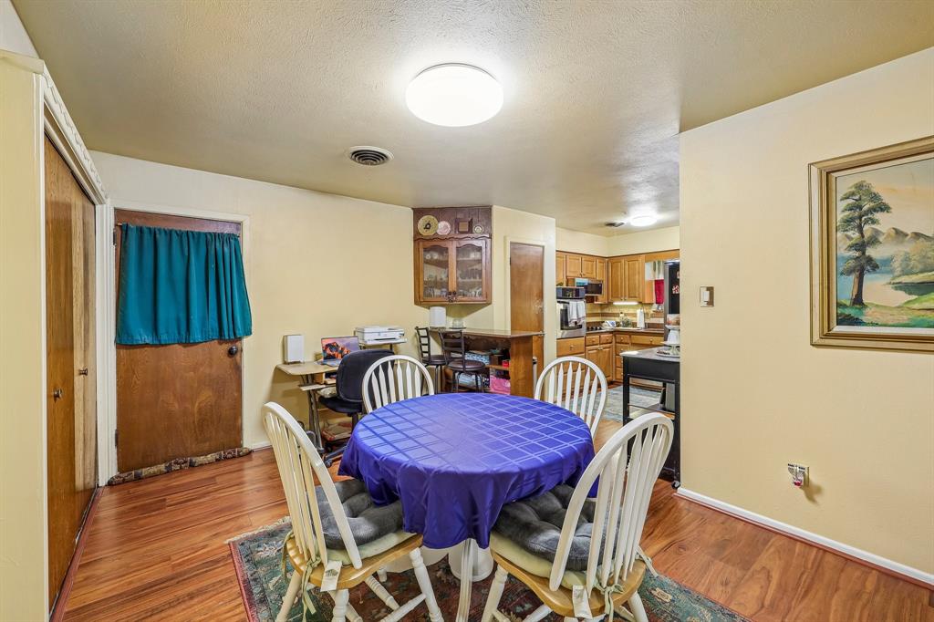 Meadowbrook Acres Add - Residential