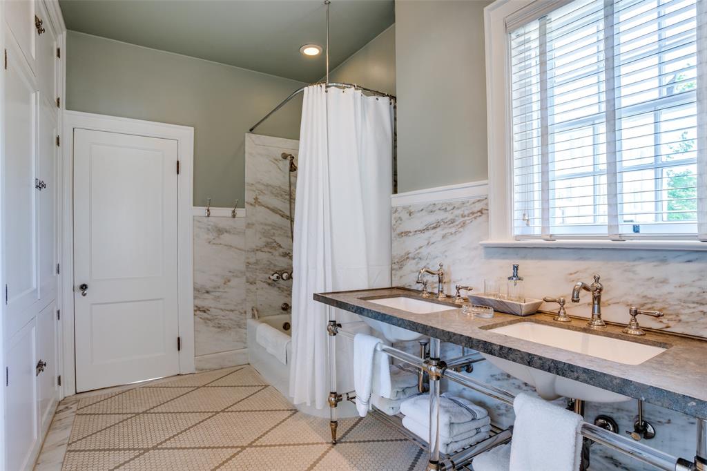 Mckinney Outlots - Residential