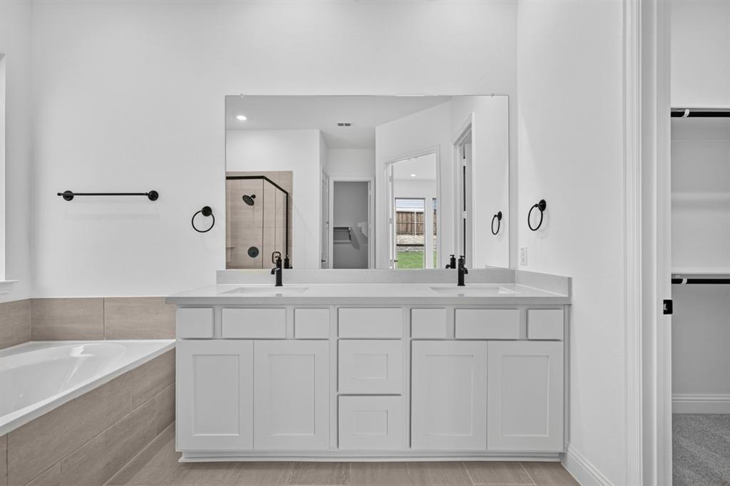 Highland Lakes - Residential