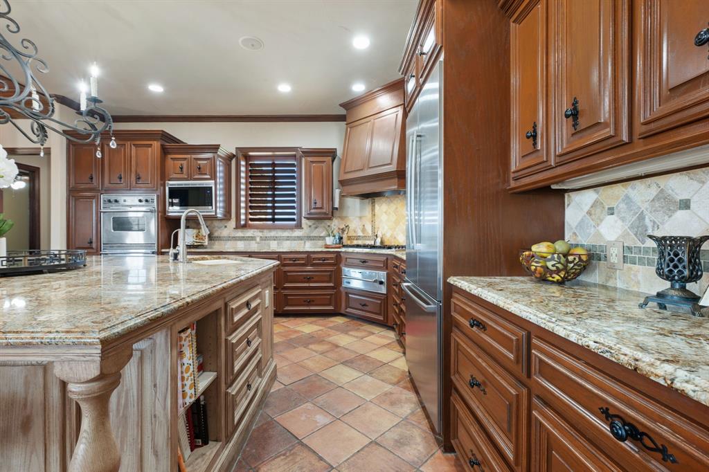 AB 2460 E TAYLOR - Residential