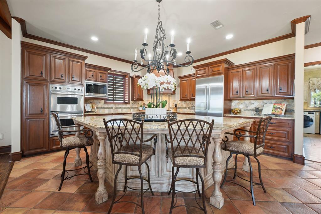 AB 2460 E TAYLOR - Residential