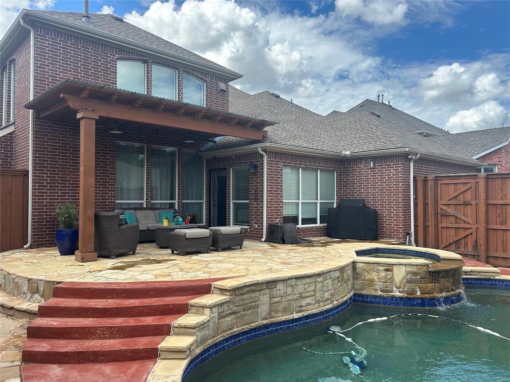 Village At Panther Creek Ph One The - Residential