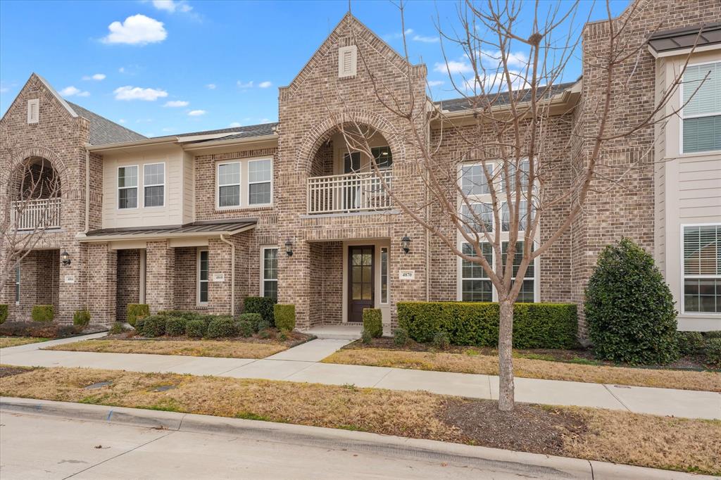 Apples Crossing - Residential