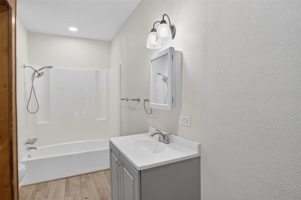 West River Oaks Add - Residential