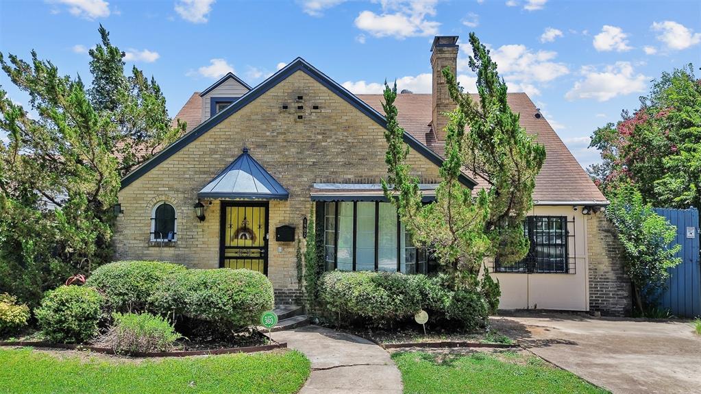 Cedar Crest - Residential