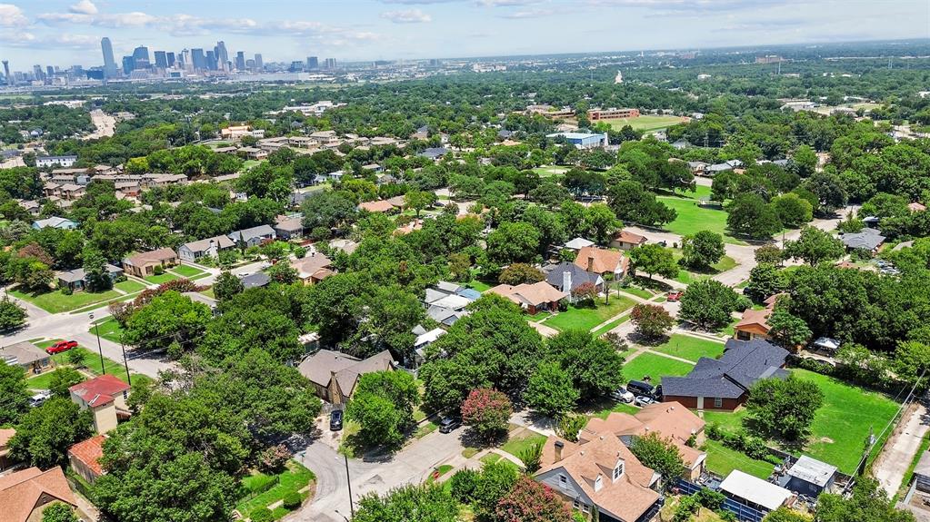 Cedar Crest - Residential