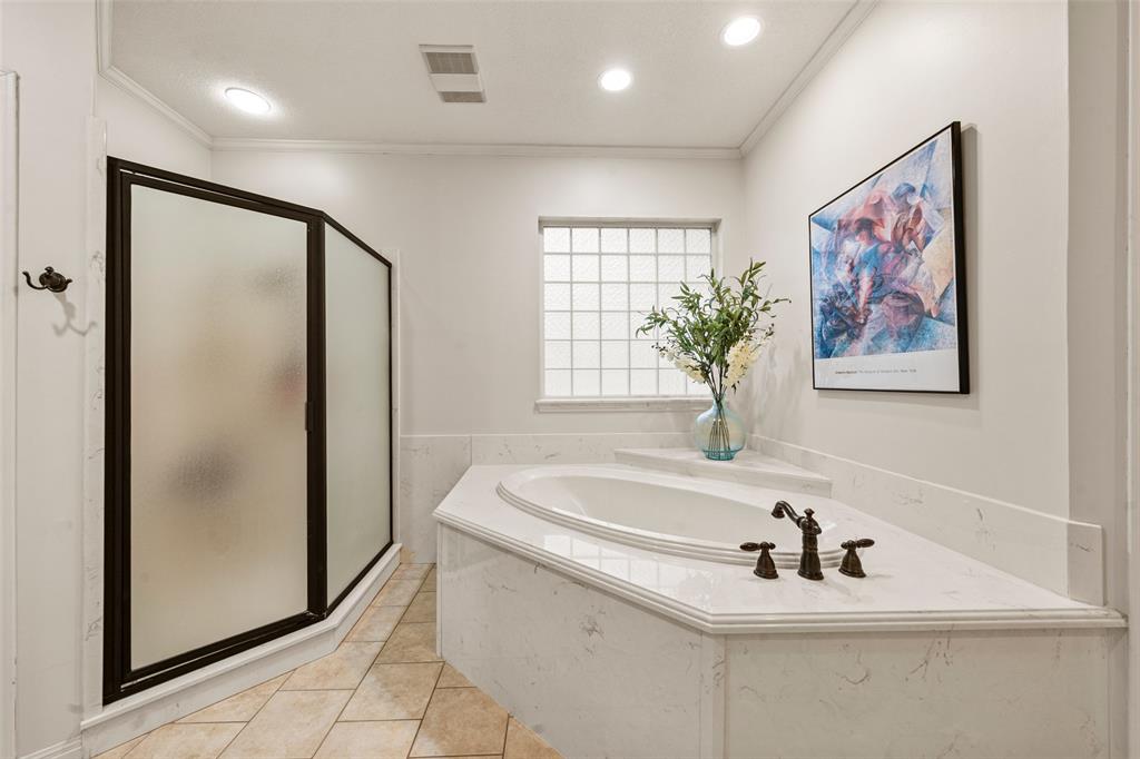 Three 17 River Oaks - Residential