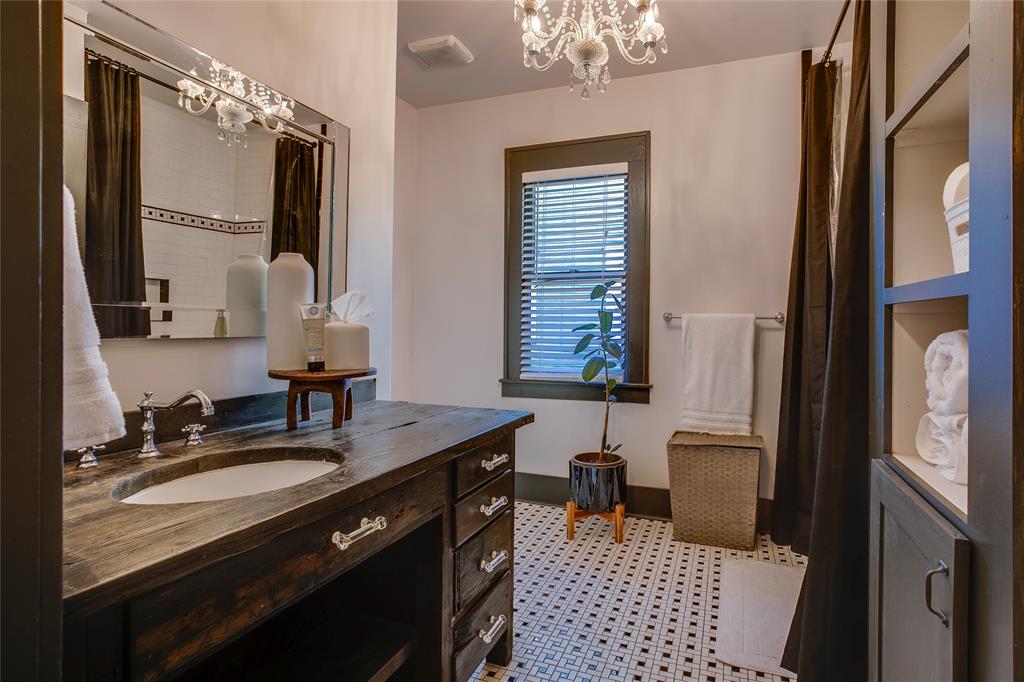 Oak Cliff Annex - Residential