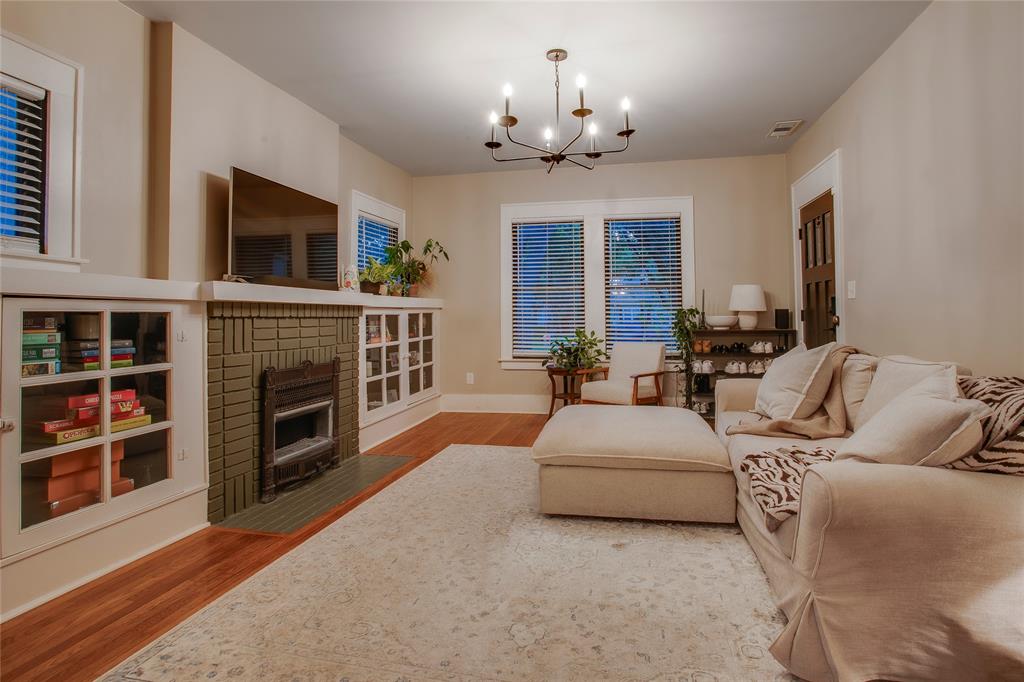 Oak Cliff Annex - Residential