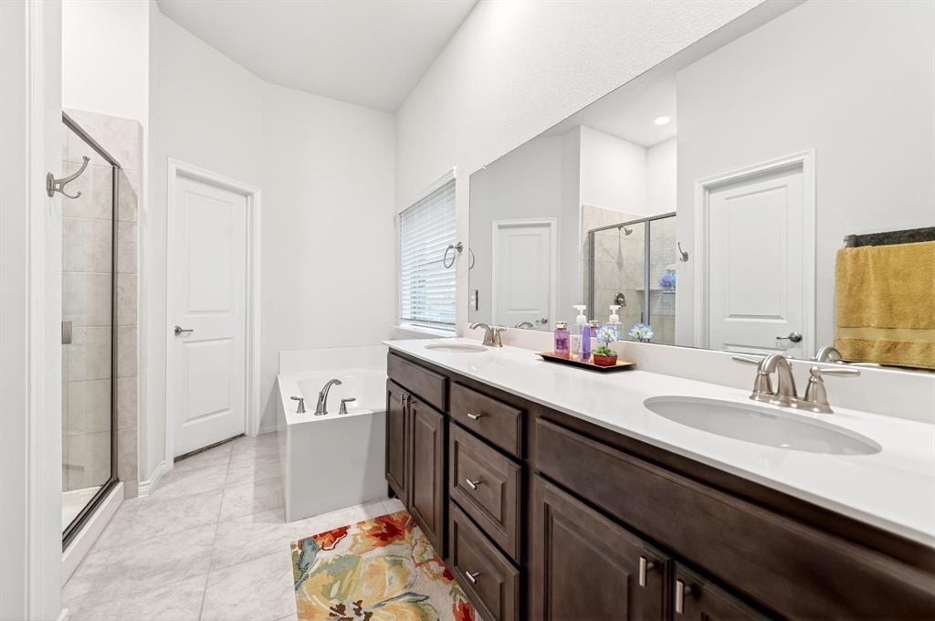 Lakeside at Heath - Residential