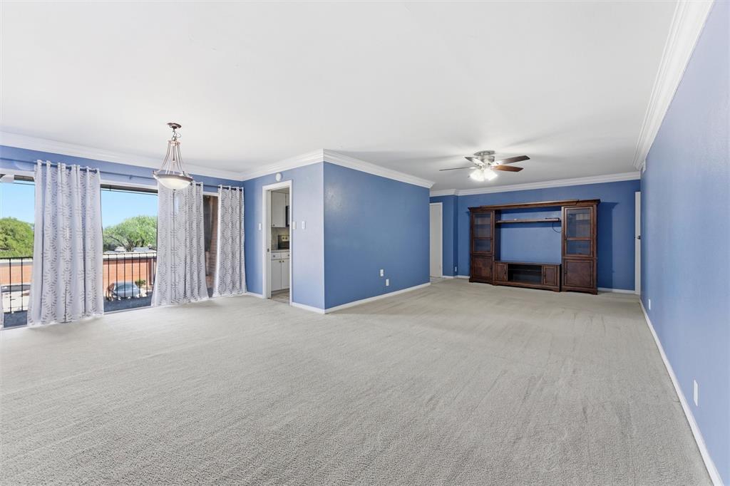 Castillian Condo The - Residential