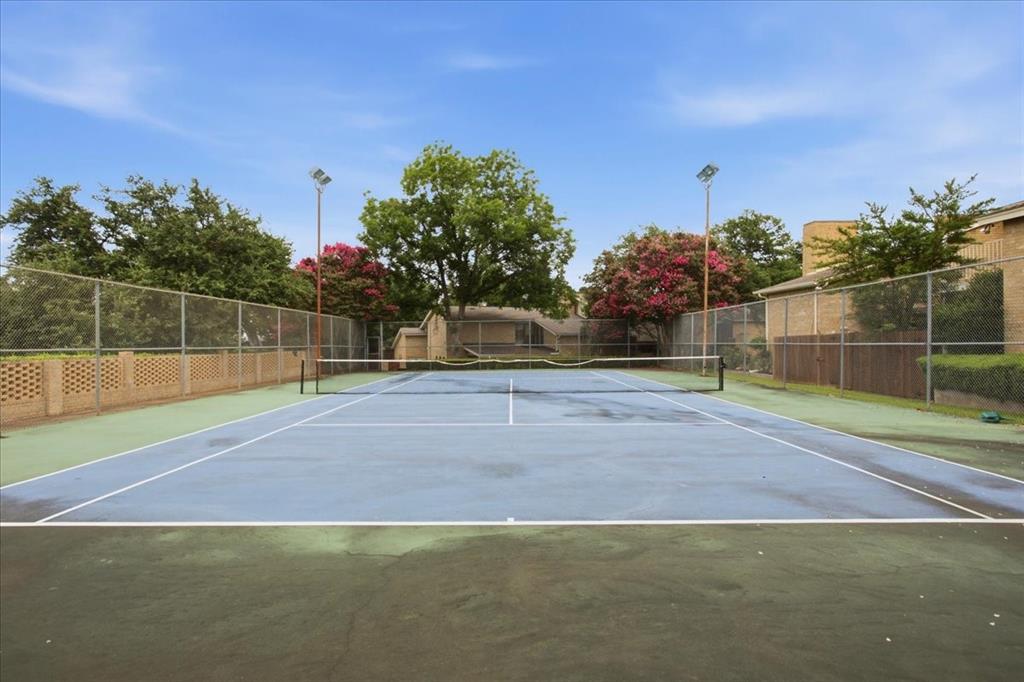 3737 Hulen Park - Residential