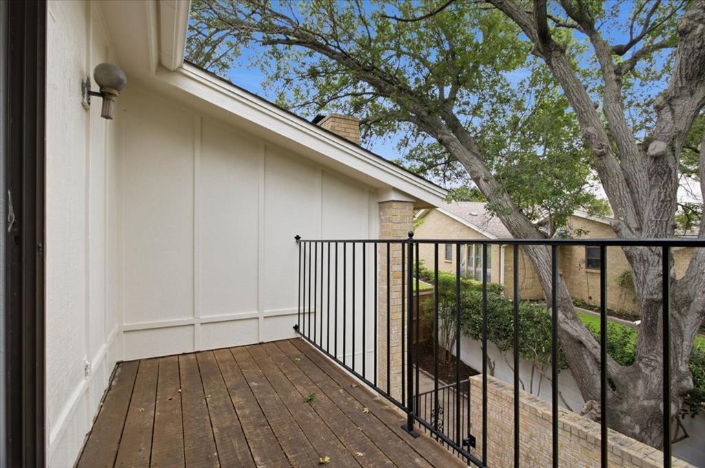 3737 Hulen Park - Residential