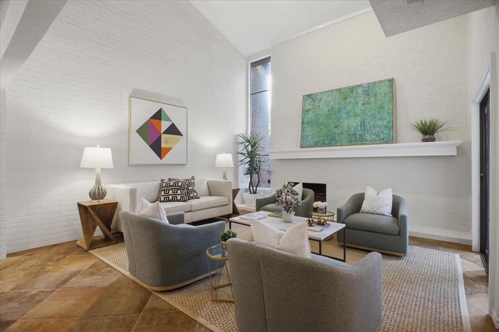 3737 Hulen Park - Residential