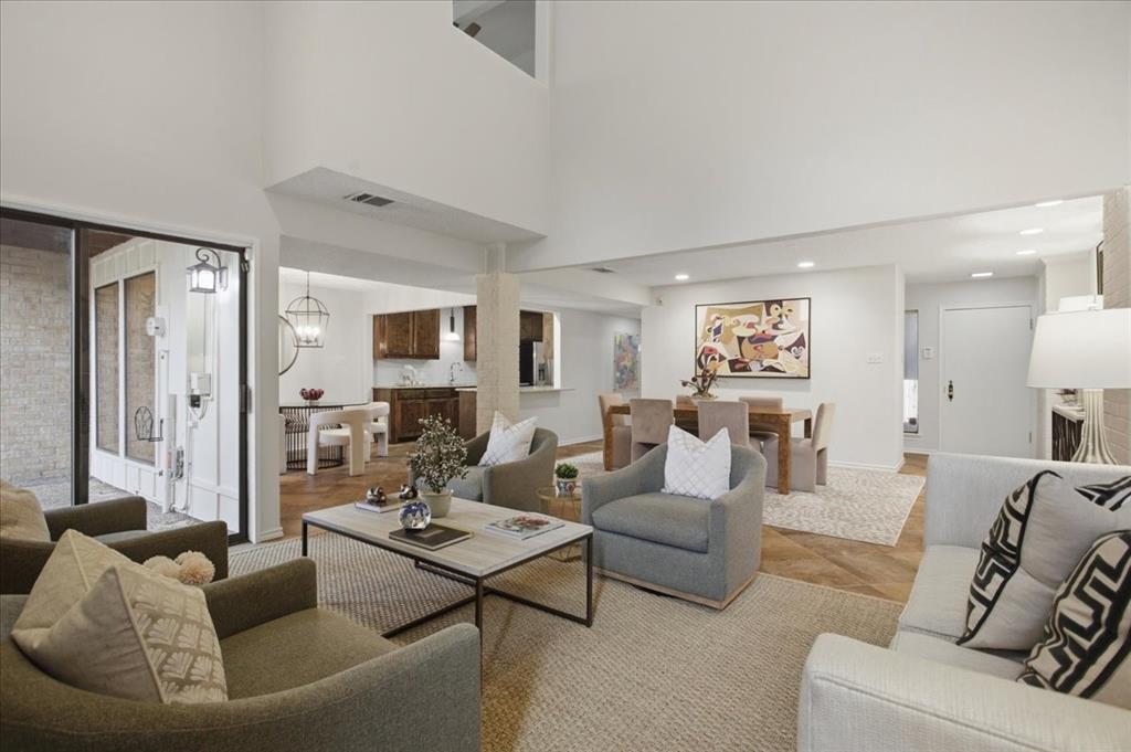 3737 Hulen Park - Residential