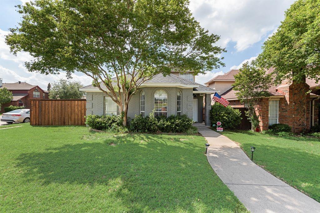 Beautifully maintained 4-bedroom, 2.5-bath home designed for comfort, convenience, and entertaining! This spacious property features an inviting layout perfect for everyday living, while the backyard is a true highlight with a great pool ideal for endless entertainment and fun gatherings. Conveniently located near schools, shopping, dining, and major highways, this home offers the perfect balance of lifestyle and accessibility—making it an exceptional opportunity you won’t want to miss.