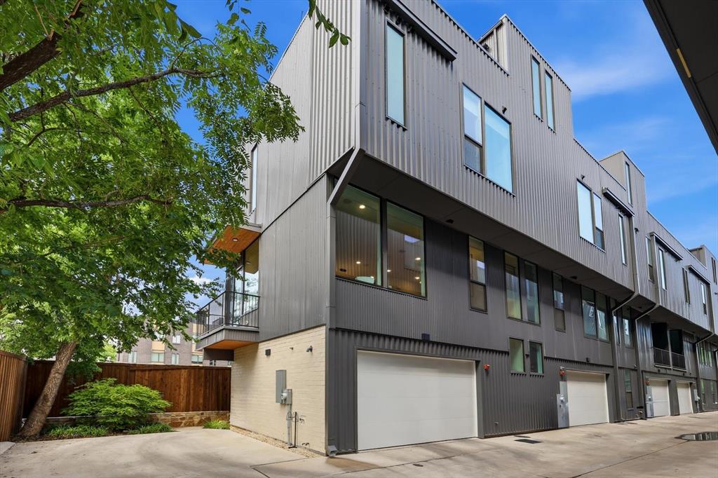 Radford Court - Residential