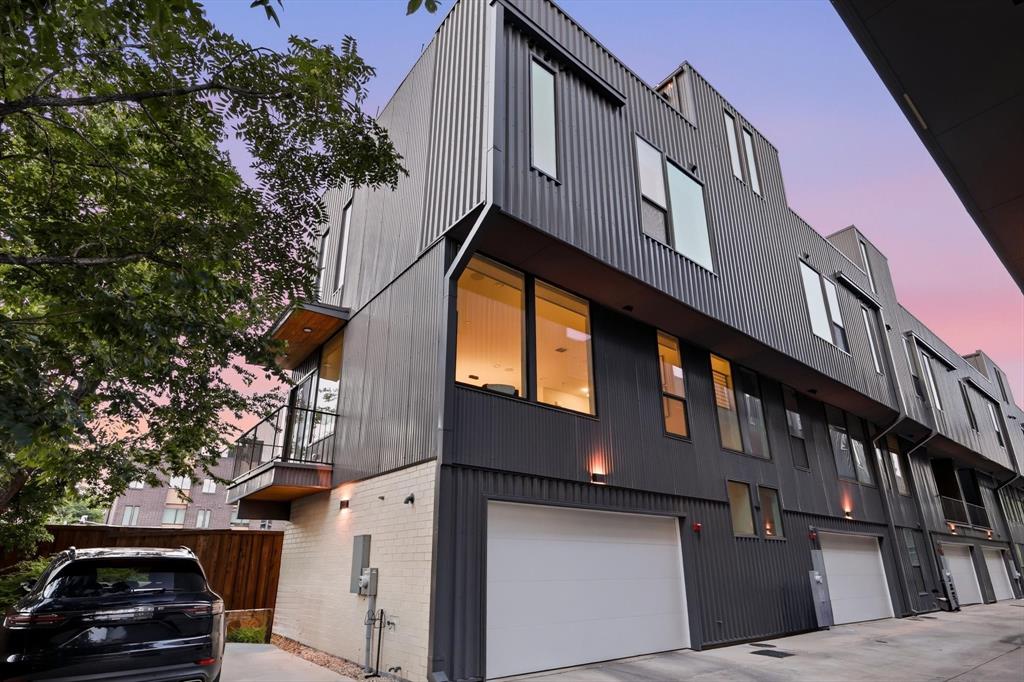 Radford Court - Residential