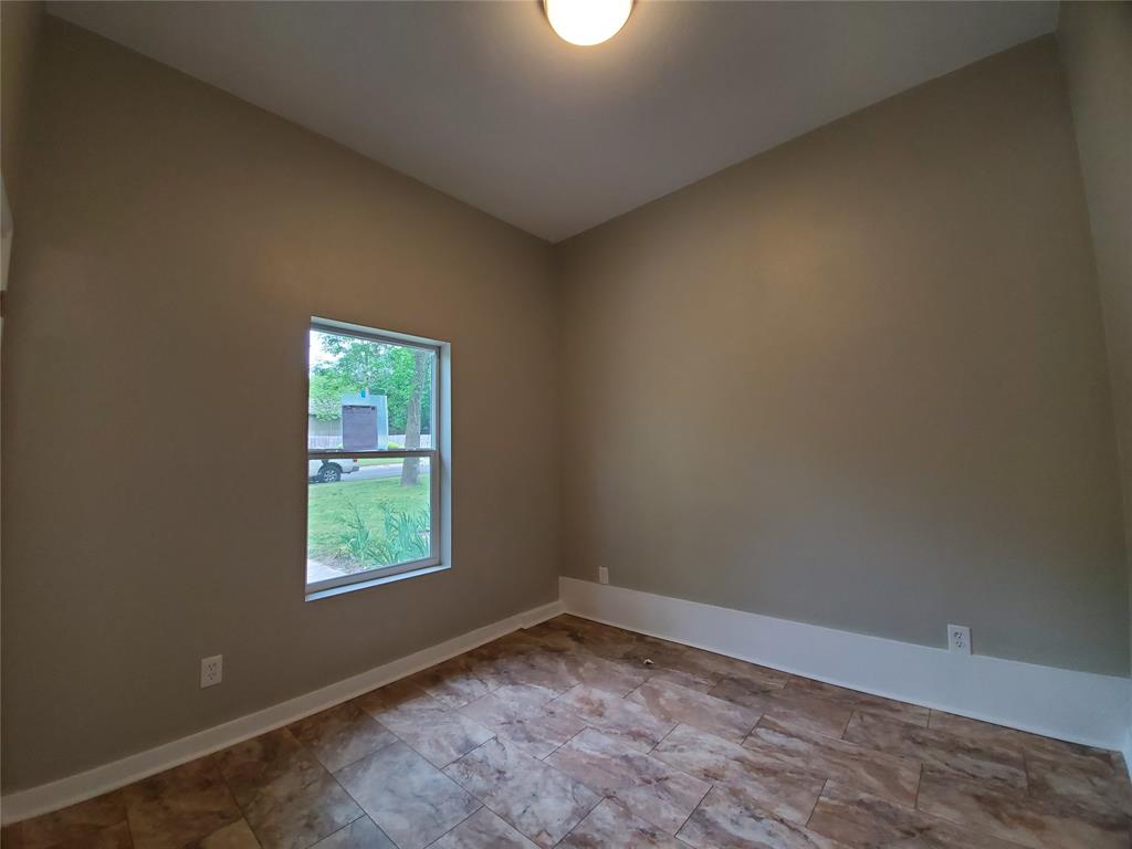Crestwood Heights Ext 2 - Residential Lease