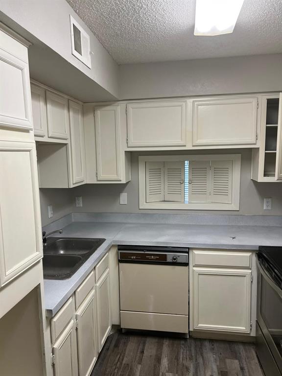 Trinity Meadows Condos - Residential Lease