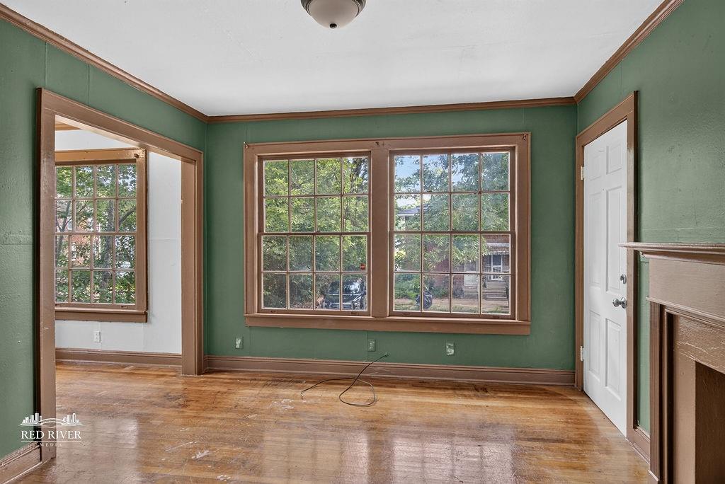 GLENDALE PARK - Residential Income