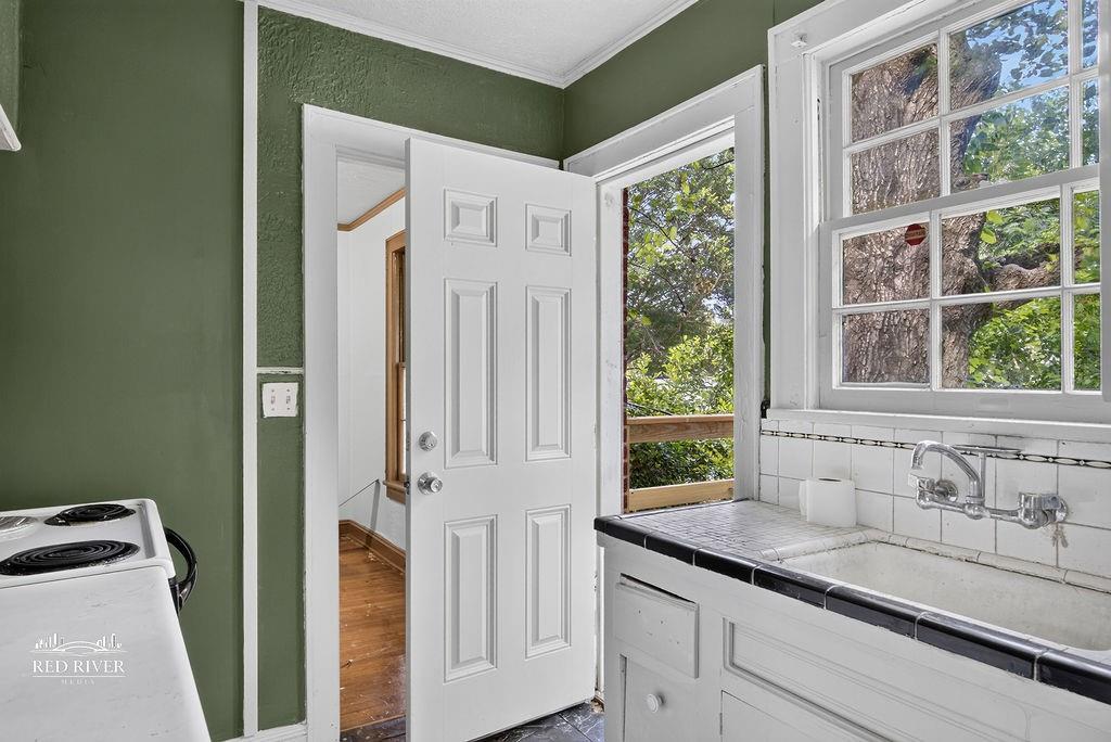 GLENDALE PARK - Residential Income